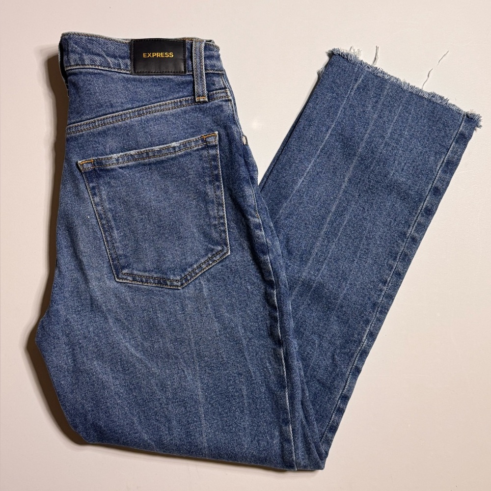 Sz 2 Express Super High Rise Modern Straight